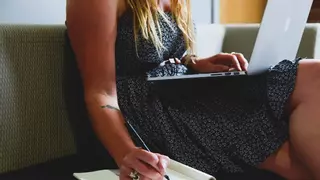 ¿Te obligan a trabajar en festivo? Esto dice el Estatuto de los Trabajadores de lo que puedes reclamar