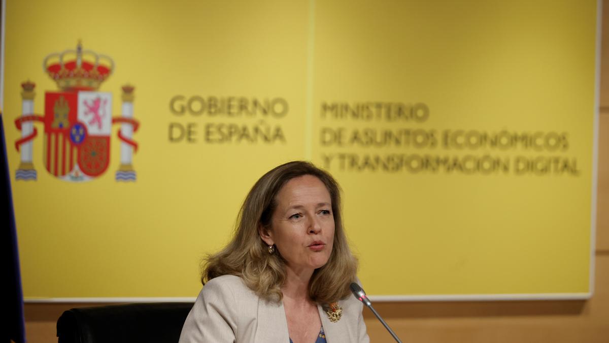 Calviño sobre la ampliación de El Prat: "La pelota está en el tejado de la Generalitat"