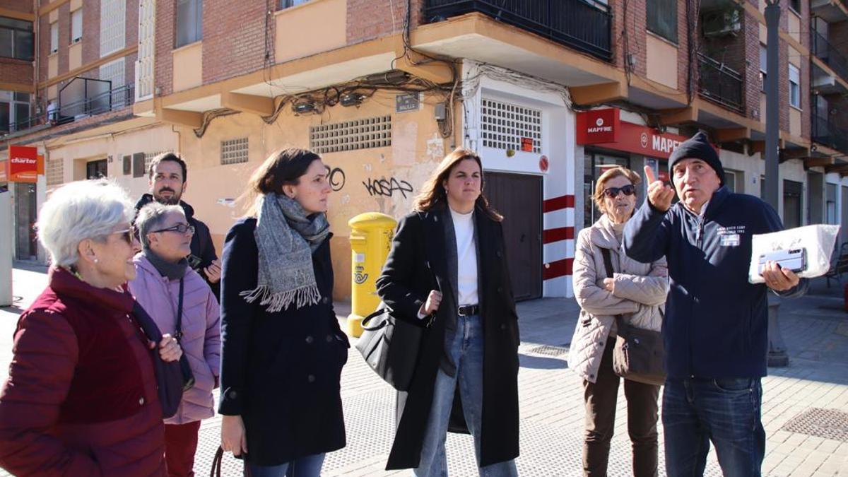 Visita al centro cívico de Malilla de Sandra Gómez.