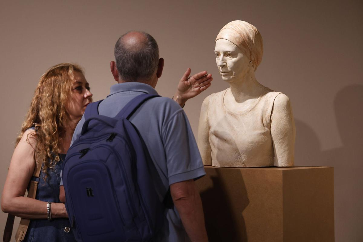 La Fundación Cajasol recupera el legado del escultor cordobés José Antonio Álvarez Unquiles en una exposición