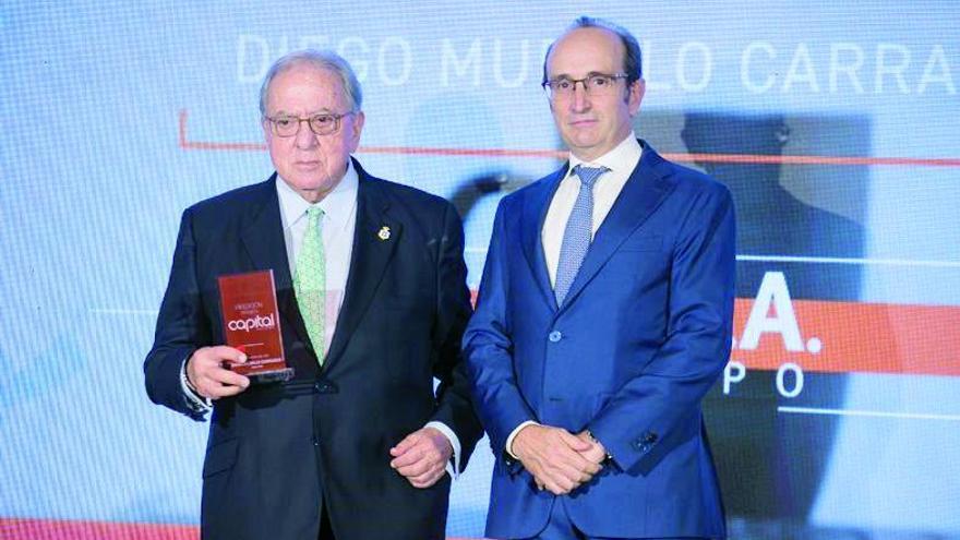 Diego Murillo, presidente de honor de A.M.A, premiado como Empresario del Año