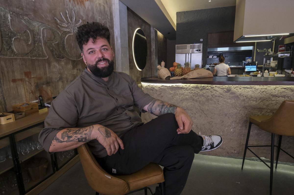 El chef Abraham Ortega en el restaurante Verode.