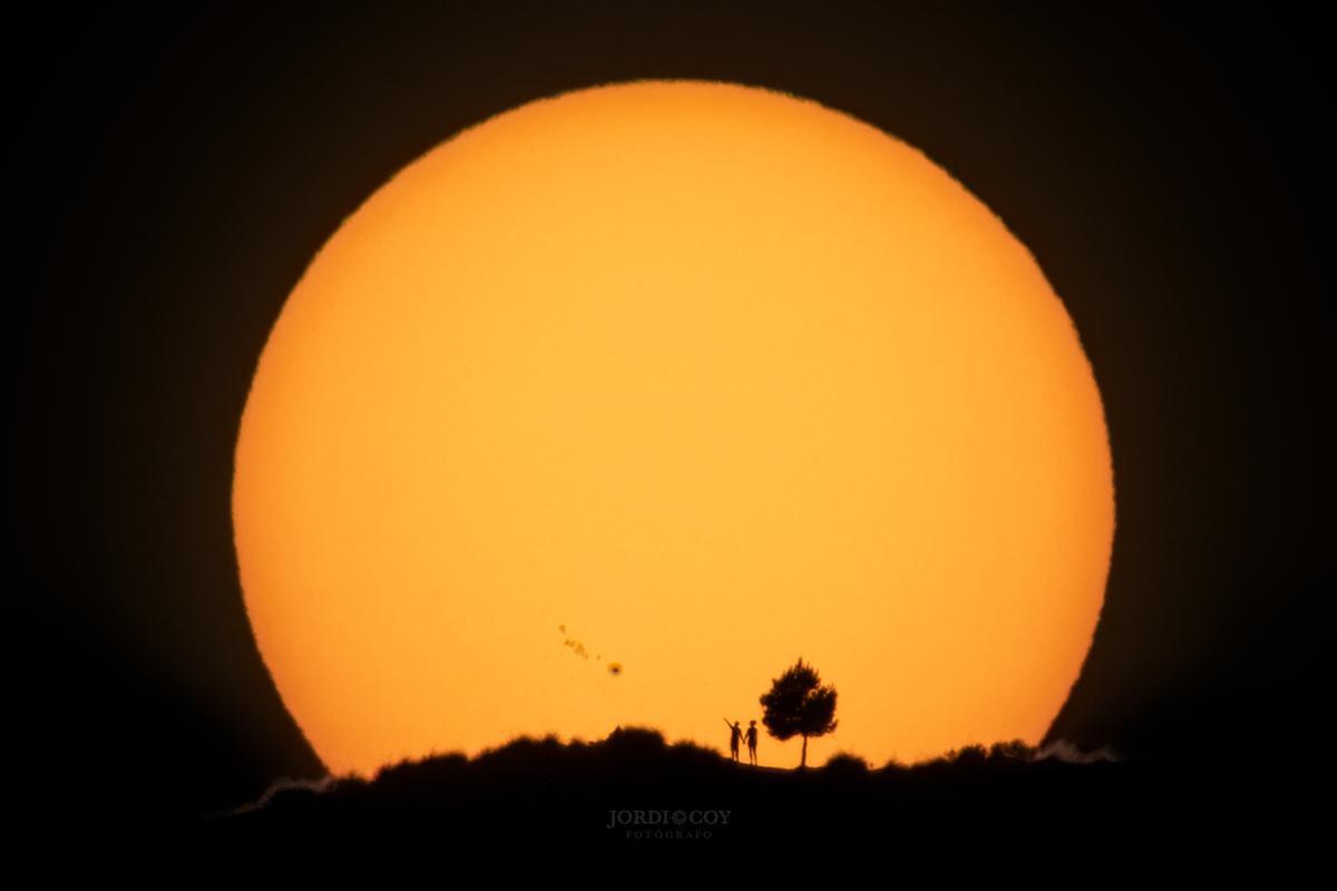 Una de las fotos del Sol de Jordi L. Coy.