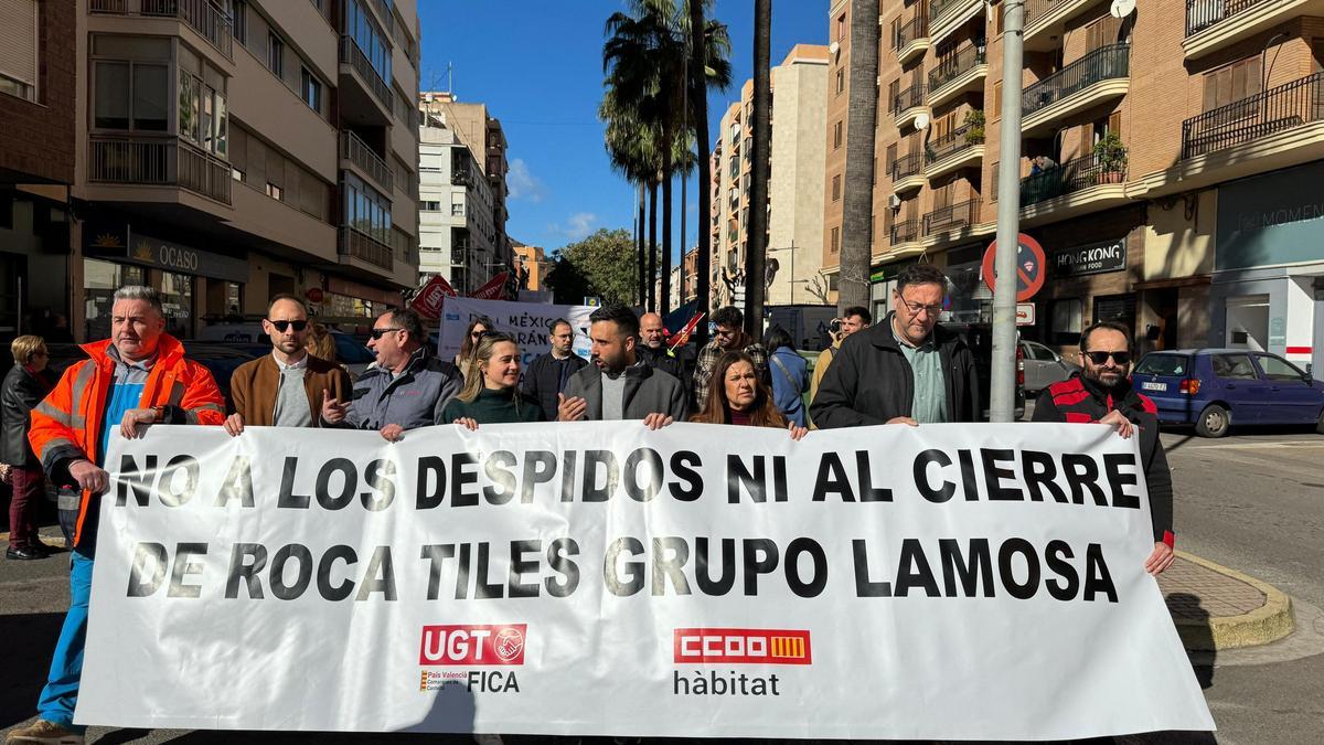 El alcalde de Sagunt durante la protesta.