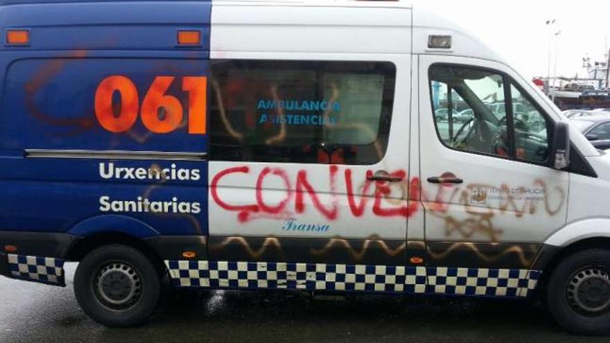 Sindicatos y patronal ponen fin al conflicto de las ambulancias gallegas