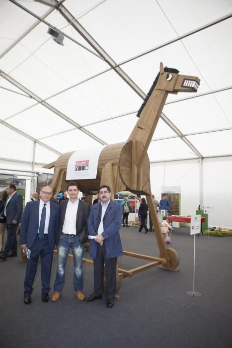 Inauguración de la feria de turismo minero en el pozo Sotón de Hunosa