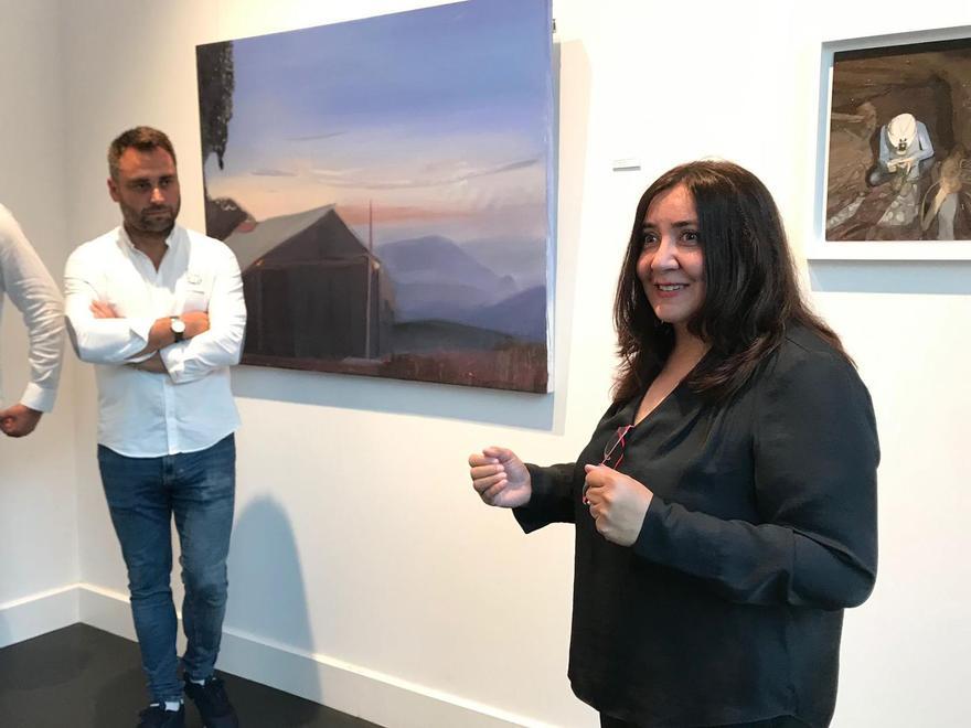 Carlos Álvarez y Virginia Ledesma, en la inauguración de la exposición que puede verse en Galería Besada.