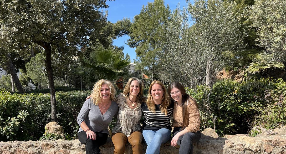 De izquierda a derecha, Raquel Renes, Glòria García, Silvia Füllemann y Judit Armingau, de GGcare