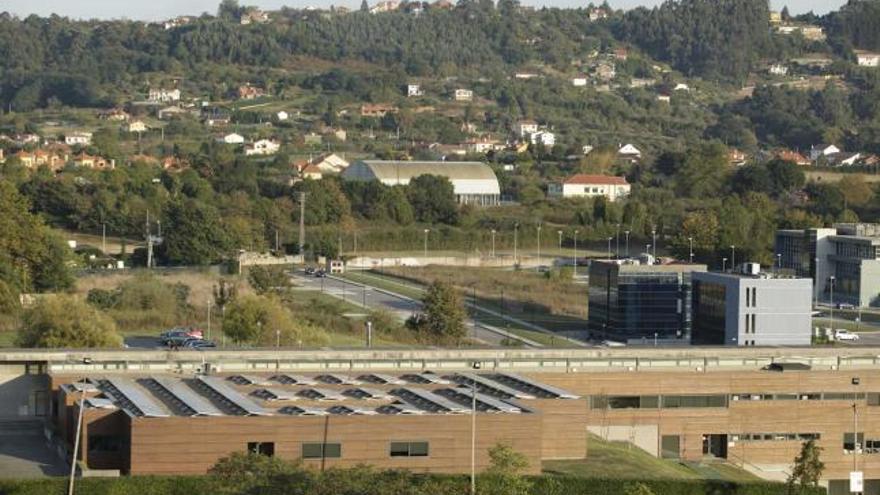 Paneles fotovoltaicos instalados en la cubierta del edificio principal del Parque Tecnológico.