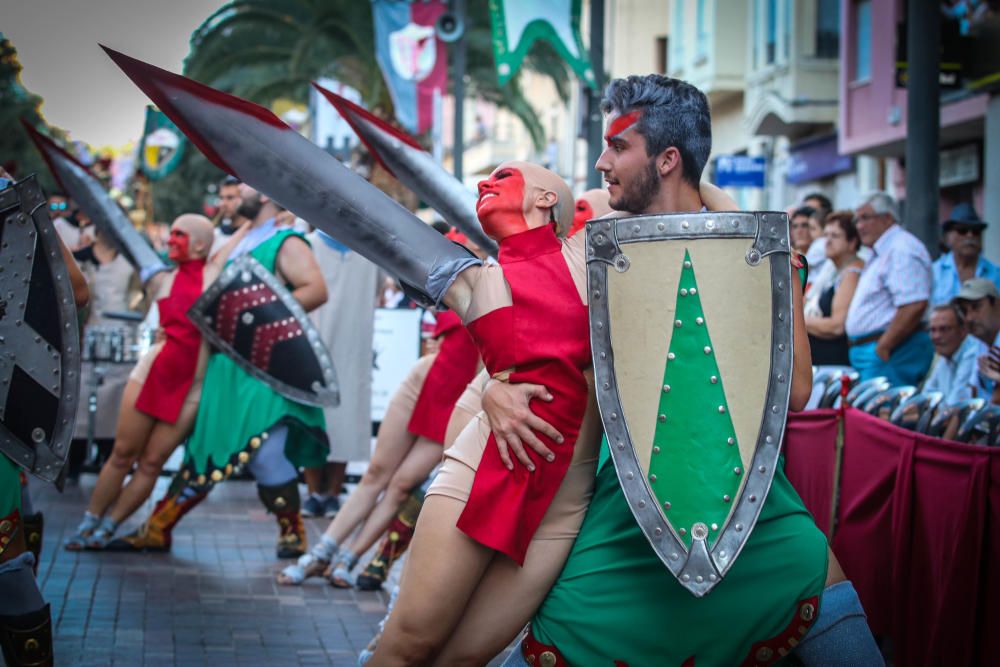 El municipio celebra el día de San Hipólito con los actos de la ofrenda, la presentación de armas y la procesión