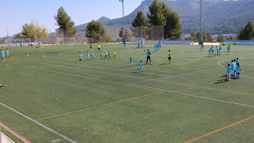 El Ayuntamiento de Alcoy adquiere los campos de fútbol del Serpis por 190.000 euros