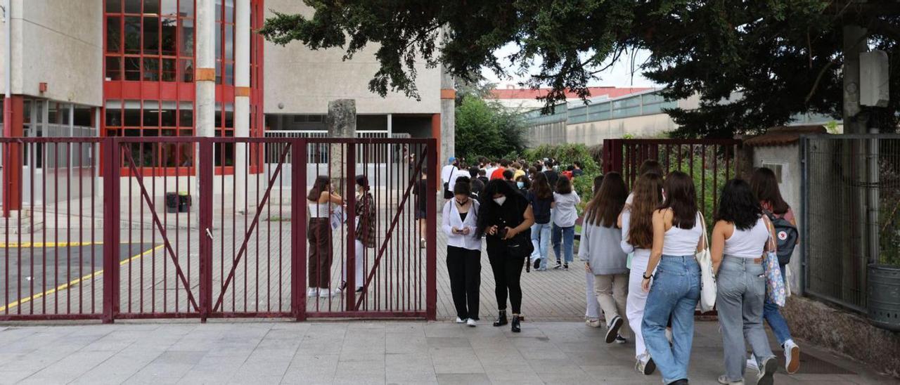 Alumnos en un instituto.