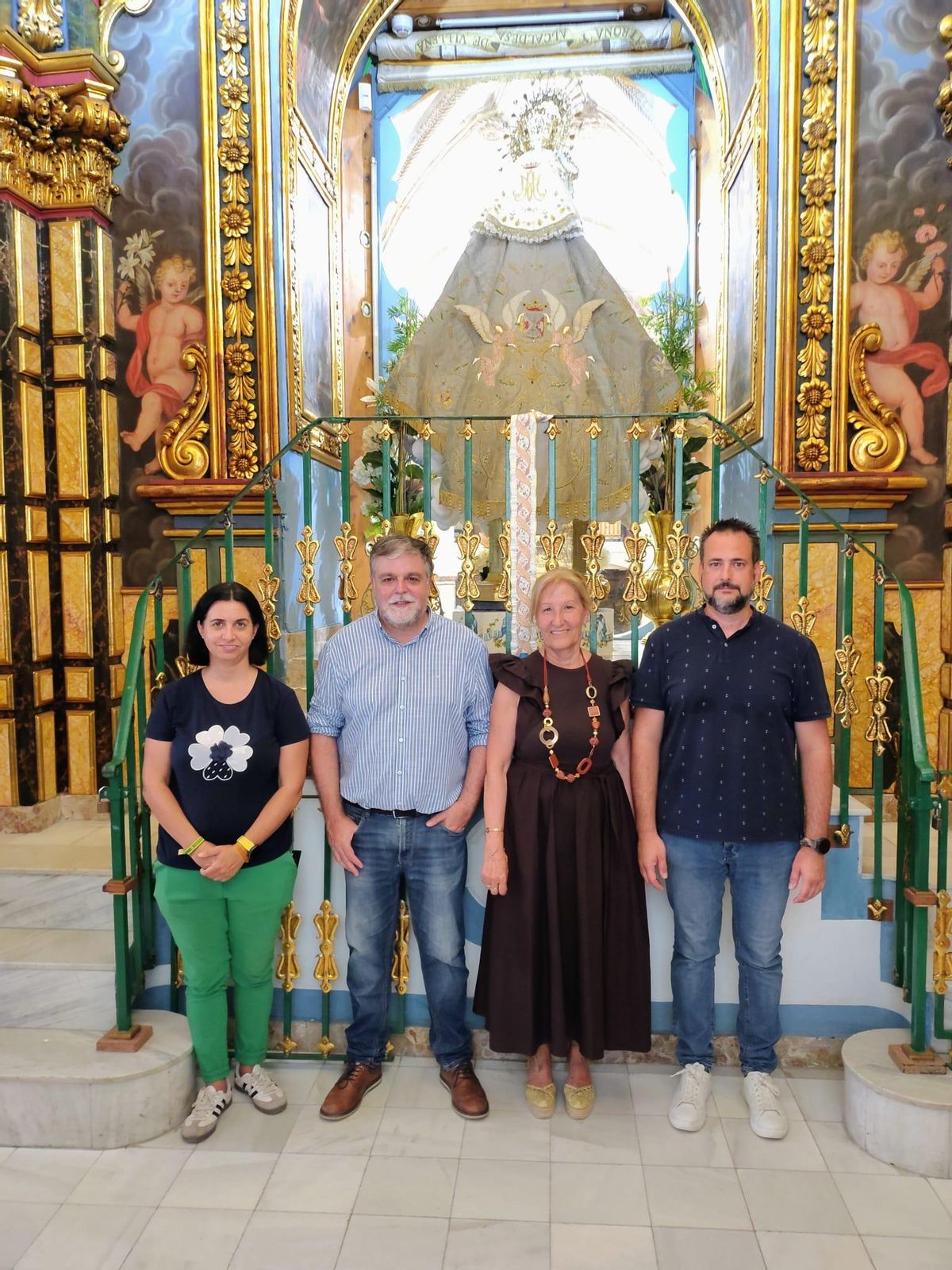 Visita a las obras del santuario villenense