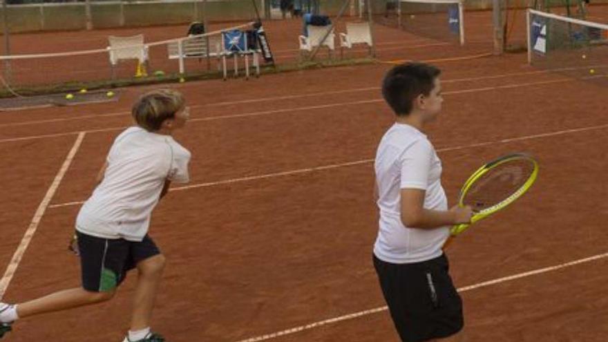 Alumnos de la Academia.