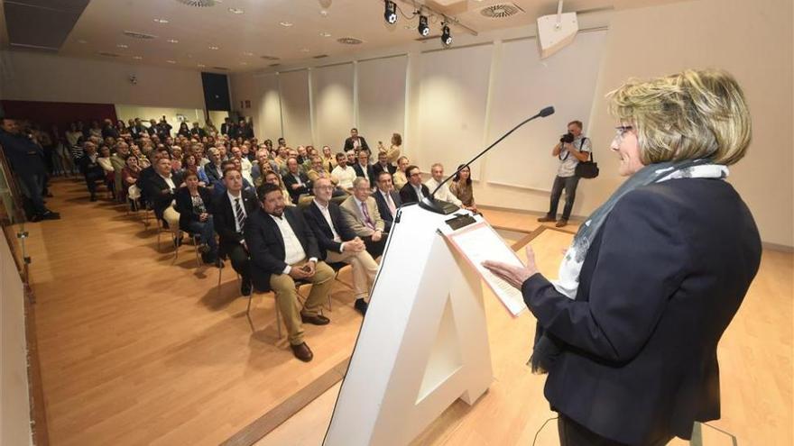 Alcón promete &quot;más transferencia de la UJI a Castellón&quot;