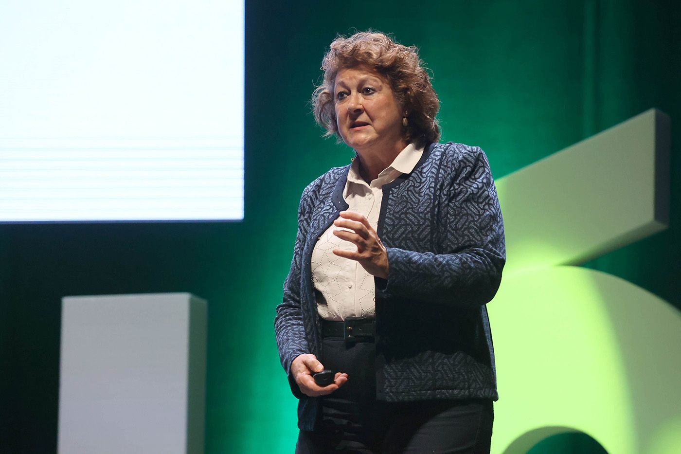 Begoña Ibarrola, durante su ponencia en el V Foro de Educación