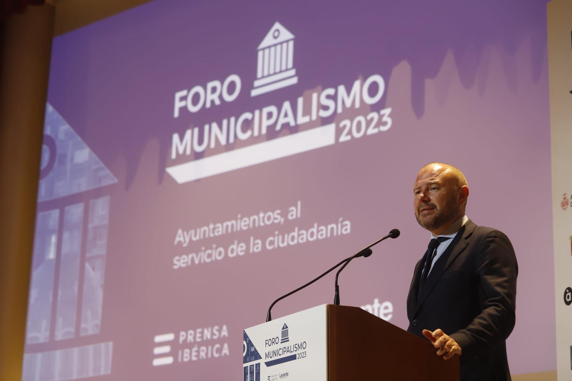 El foro de municipalismo de Levante-EMV, en imágenes