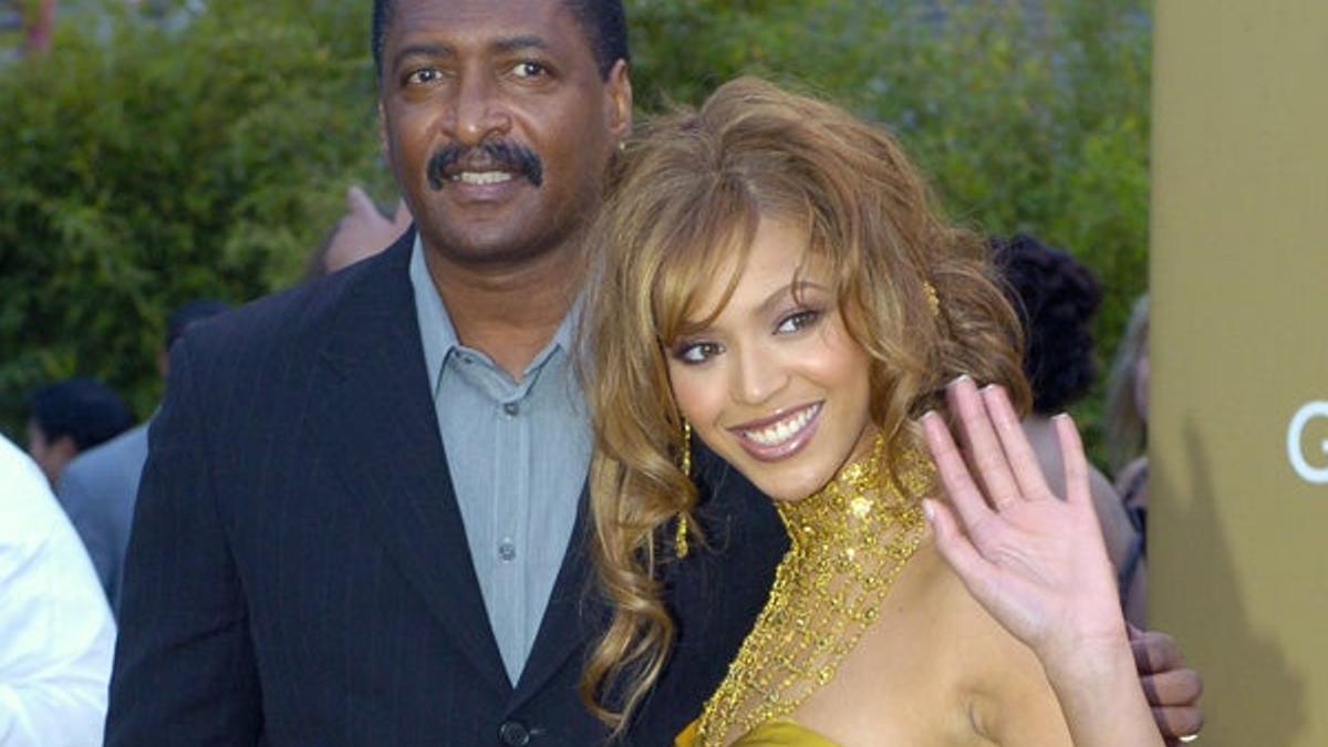 Beyoncé &quot;despide&quot; a su padre