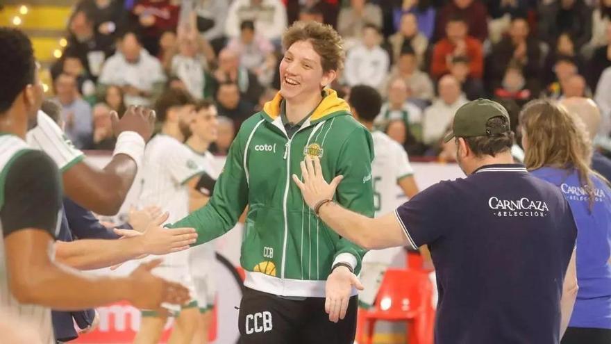 Matute no podrá ser inscrito en el Coto Córdoba y continuará en la dinámica del equipo hasta final de curso