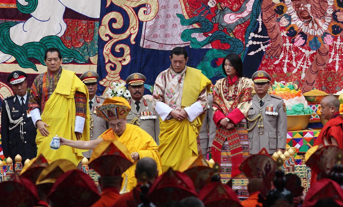 Los reyes Dragón, en una ceremonia.