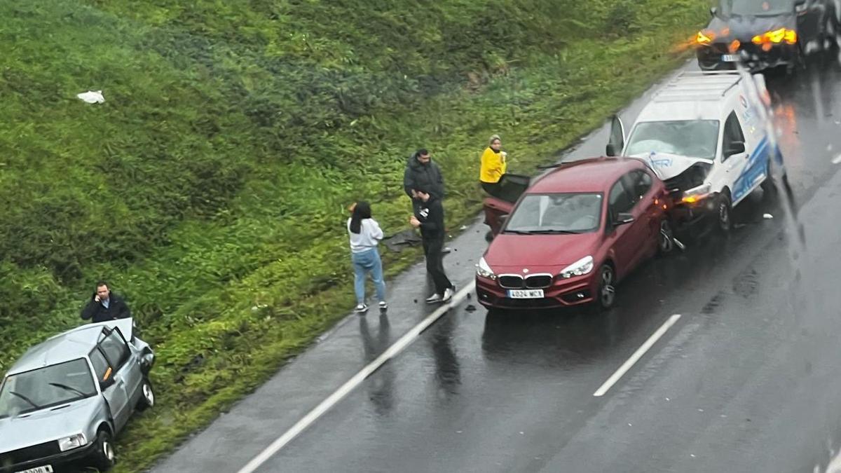 Siniestro en el periférico a la altura de A Sionlla