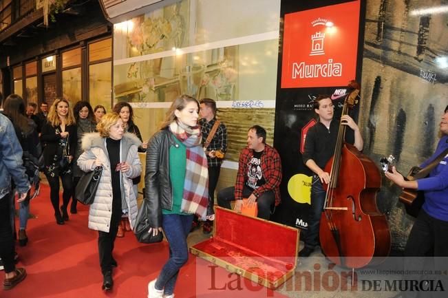 Los comercios conquistan la calle con la Shopping