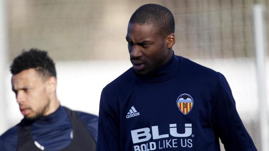 El Valencia recupera a Garay, Kondogbia y Zaza para jugar ante el Atlético de Madrid