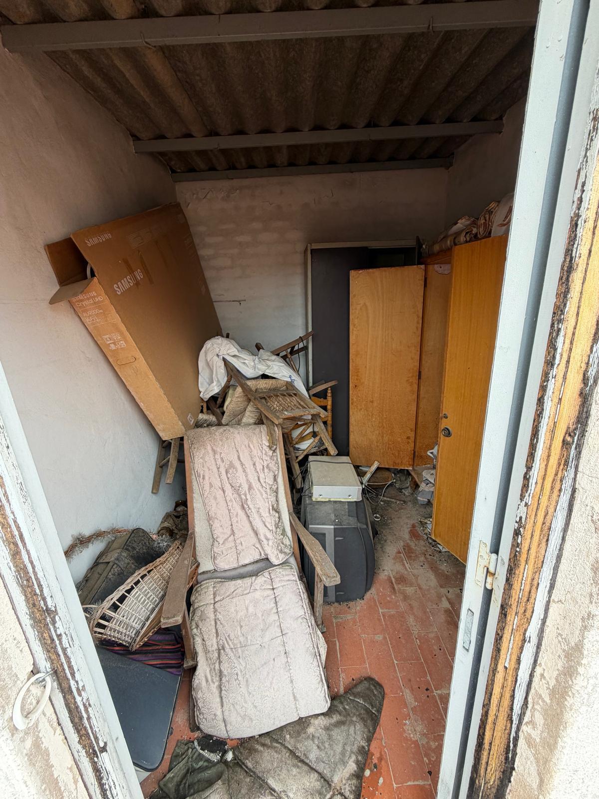 Así está el interior del antiguo edificio de Correos en Gandia