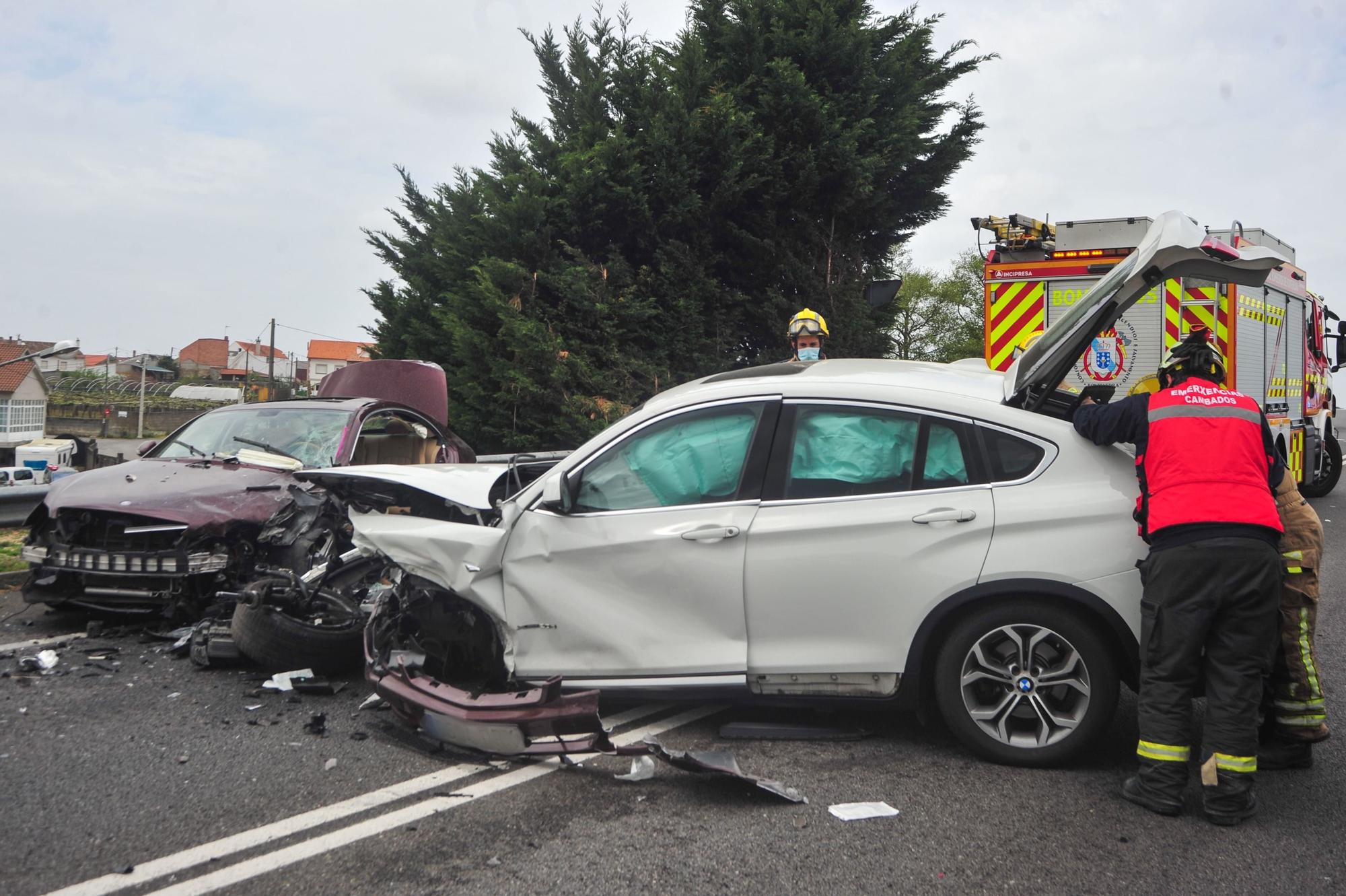 Grave accidente de tráfico en Cambados