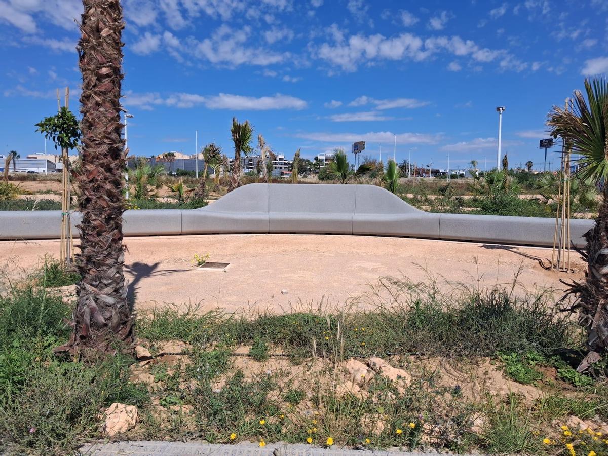 Así está la fase final de urbanización de Cala Mosca en Orihuela Costa