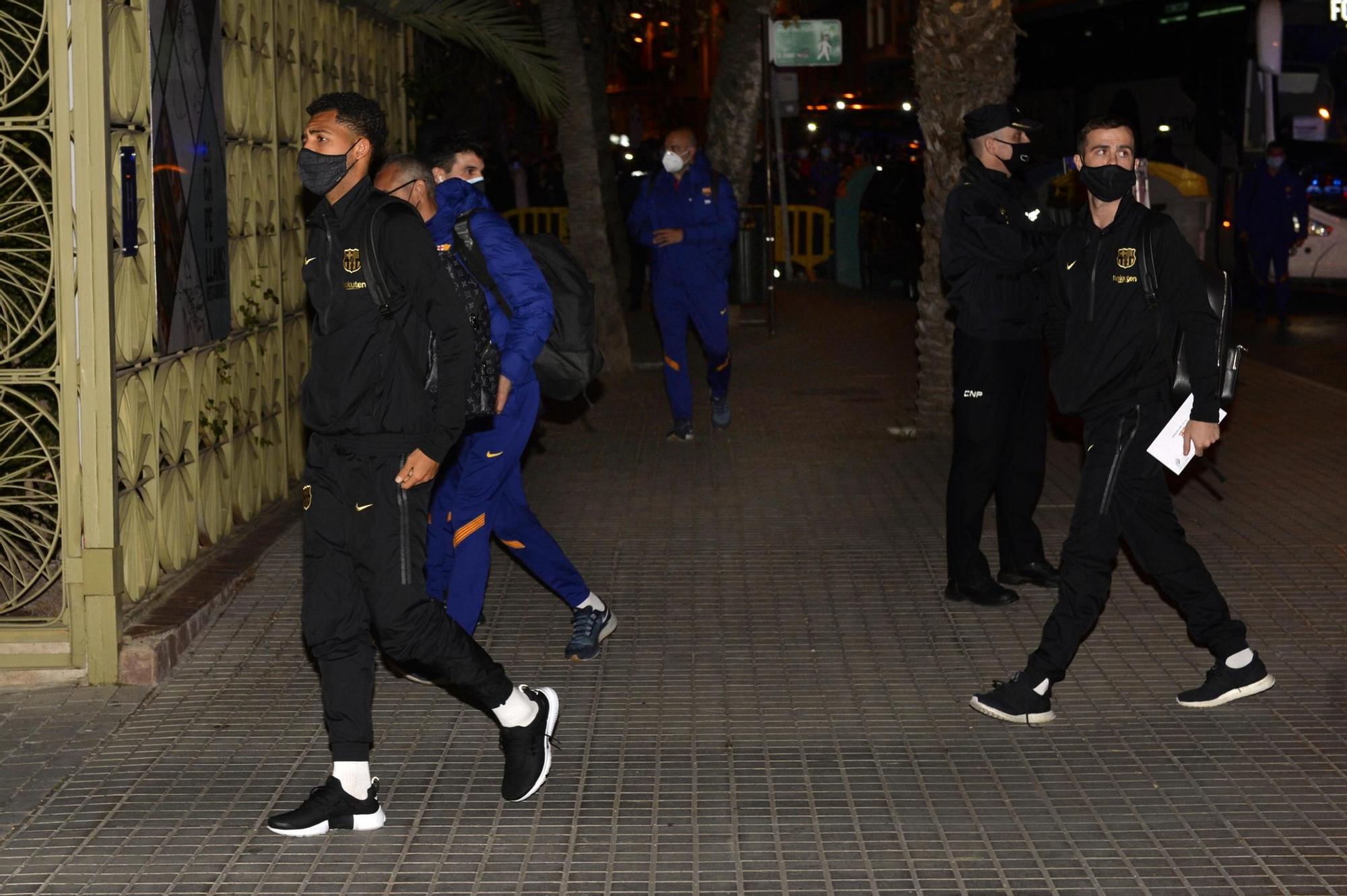 El Barça llega a Elche