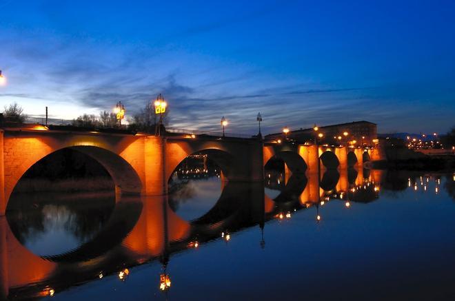 Camino Francés Santiago Puente de Piedra Logroño