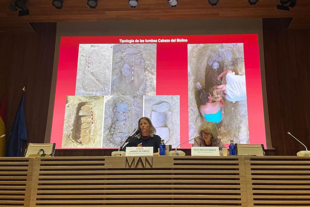 La arqueóloga Teresa Ximénez de Embún, en la conferencia