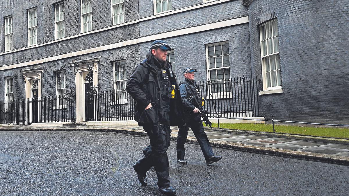 Un agente de la policía británica en Londres.