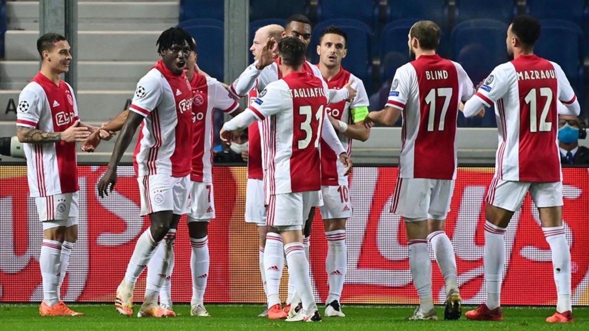 El Ajax es tercero con un solo punto.