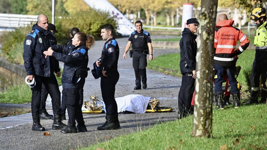 Aparece el cadáver de un hombre flotando en el río Lérez sin aparentes signos de violencia