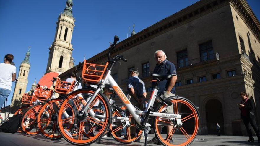 Zaragoza pone coto a las bicis y motos eléctricas de alquiler