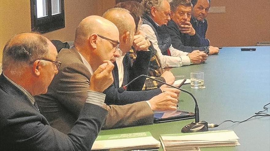 La Junta destina 562.000 euros a fomentar el comercio interior