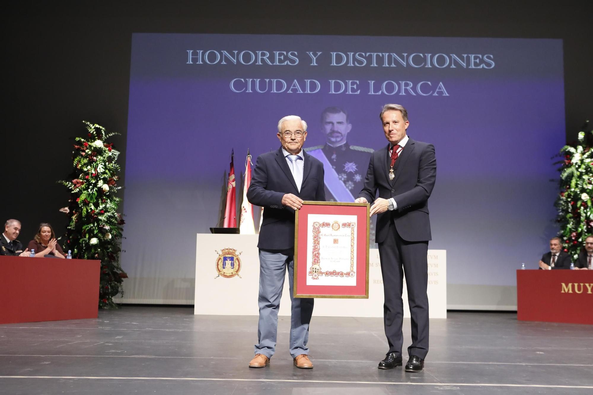 La entrega de Honores y Distinciones de Lorca, en imágenes