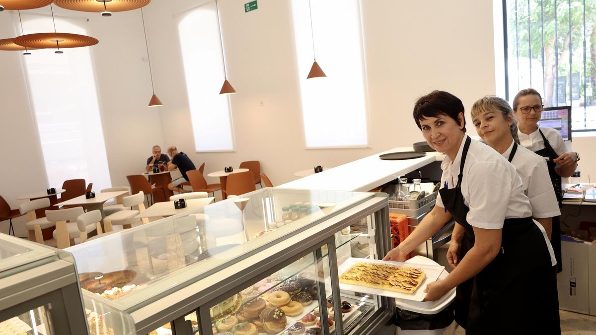 Interior de la cafetería de la antigua prisión de Murcia