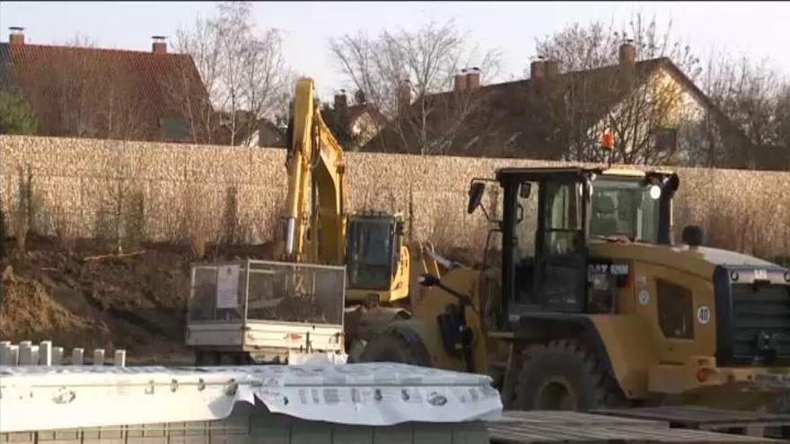 Construyen un muro de cuatro metros de altura en Múnich