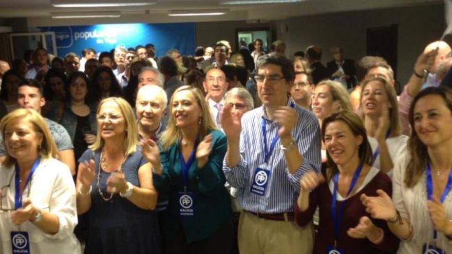 Resultado elecciones en Galicia | Así celebró el PP de Vigo la tercera mayoría absoluta de Núñez Feijóo