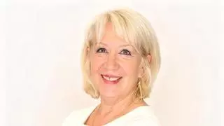 "Fem que passe", el primer mensaje de la candidata Trini Castelló a los socialistas de Torrent