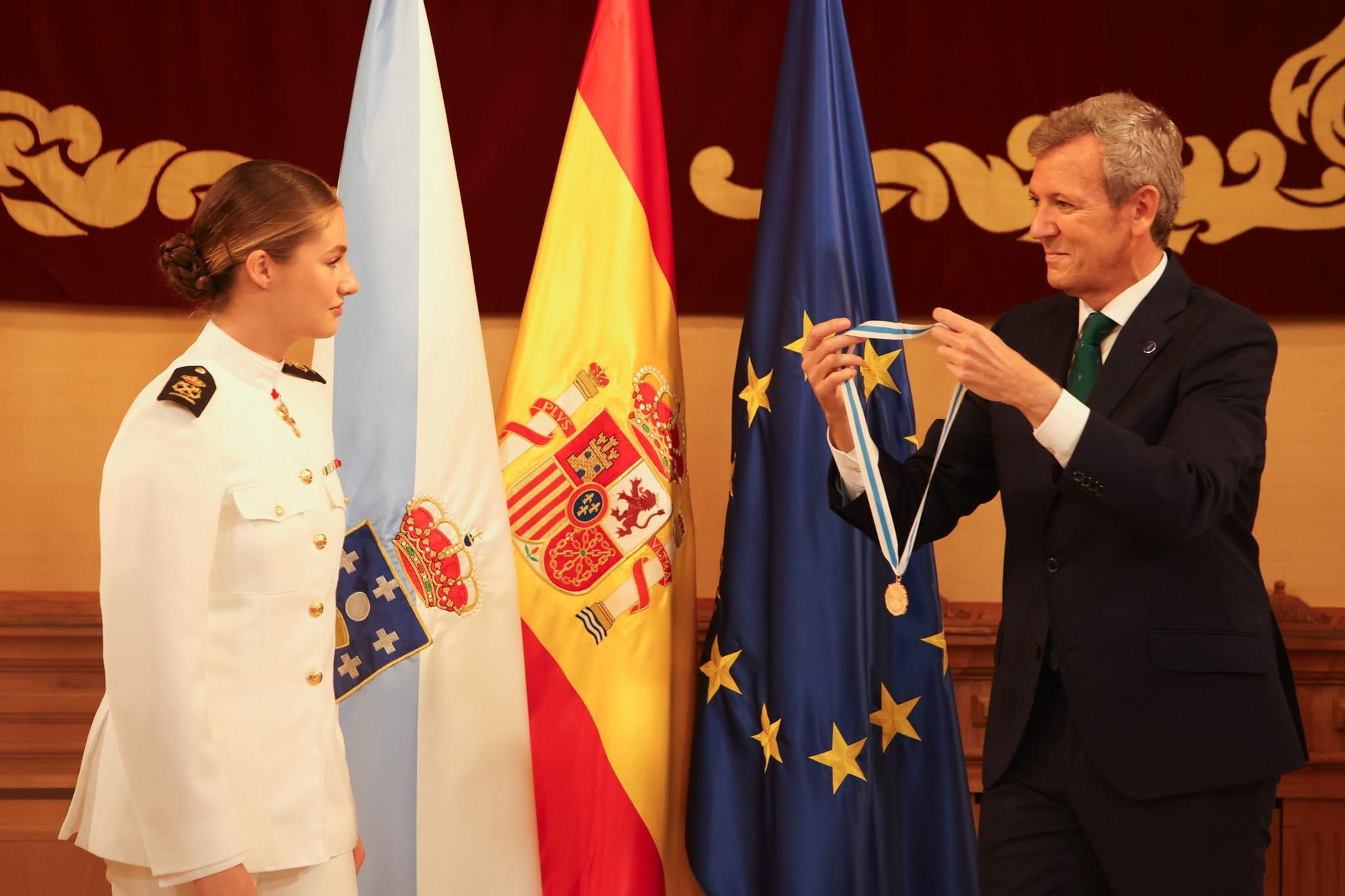 La princesa Leonor recibe la Medalla de Galicia