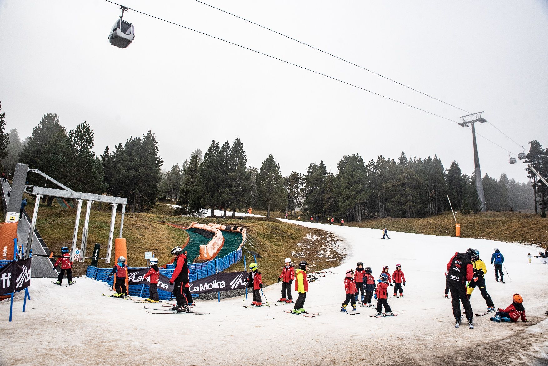 Les millors imatges de La Molina al seu final de temporada d'esquí de Nadal