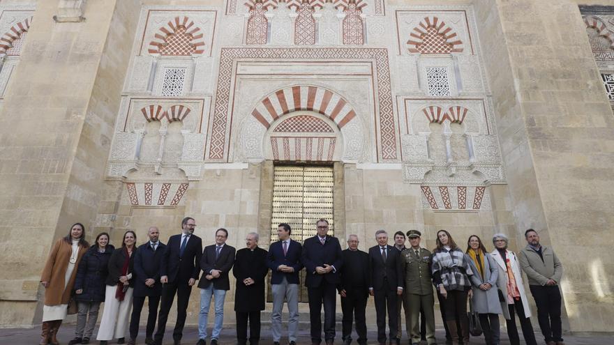 La puerta de la Concepción Antigua de la Mezquita-Catedral recupera su esplendor