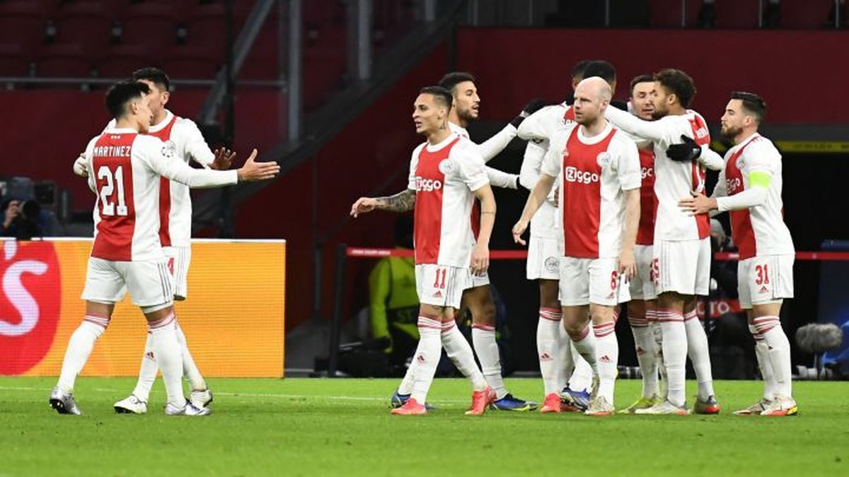 El Ajax es uno de los selectos equipos que logró una puntuación perfecta durante la fase de grupos