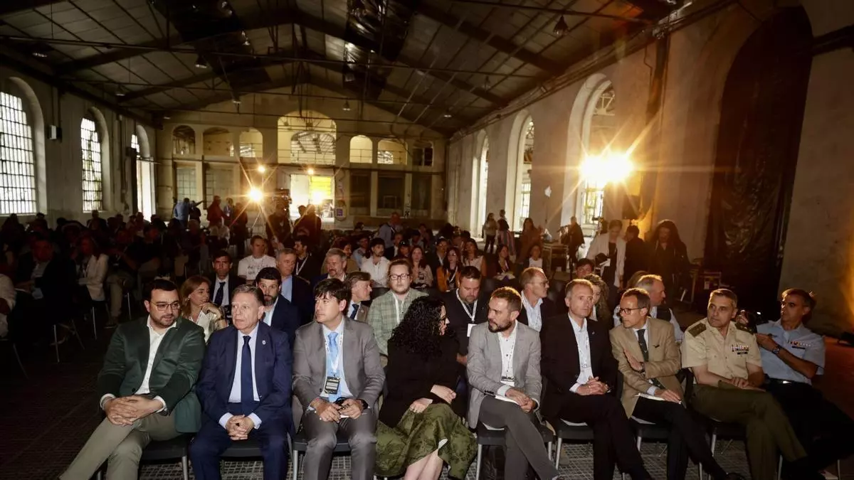 La Vega asoma a Oviedo al mundo del cine: El Principado anuncia una inversión millonaria para impulsar el sector audiovisual desde la capital