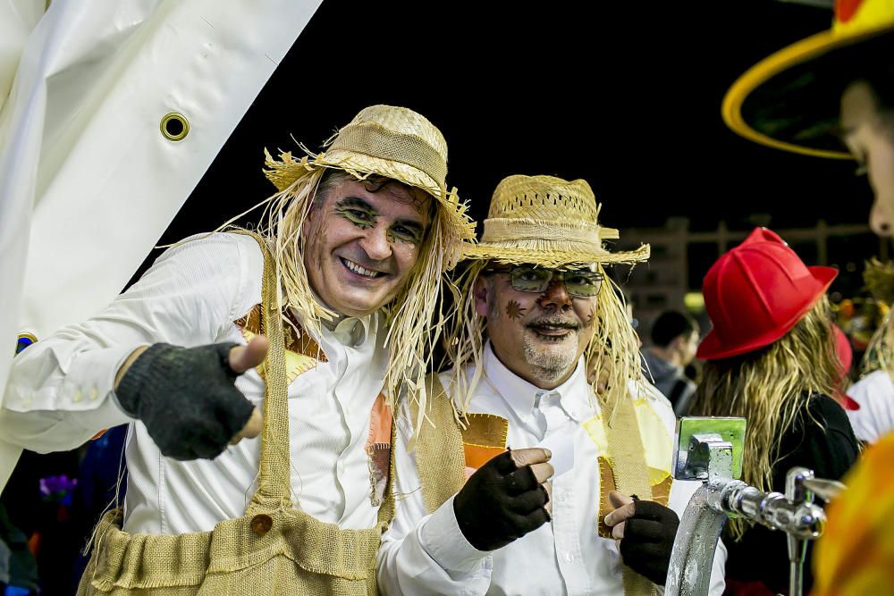 Búscate en las fotos del Carnaval en Benidorm