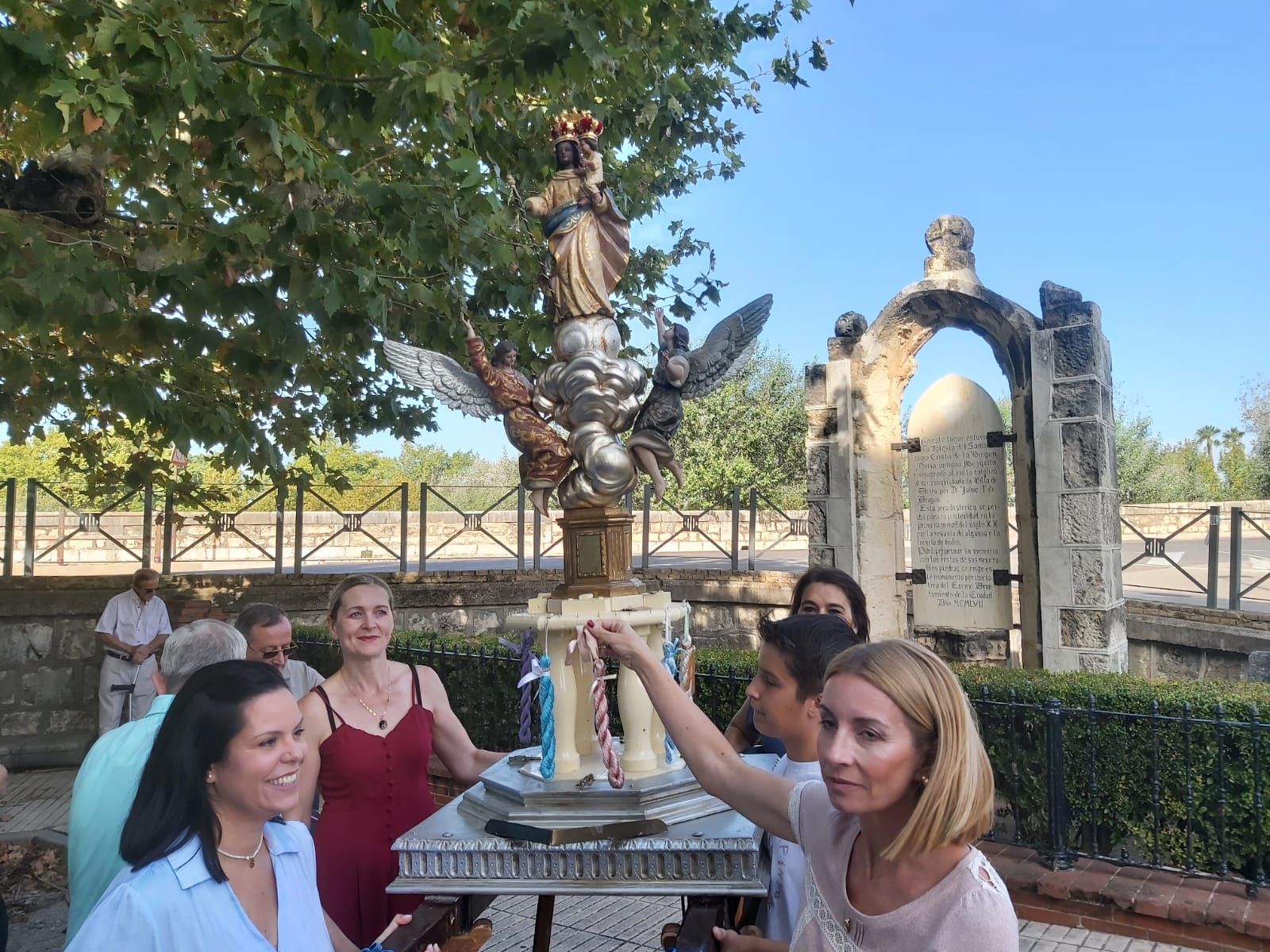 Los mejores momentos de la fiesta grande que Alzira dedica a su patrona